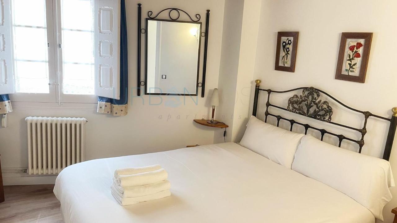 Vivienda Turistica Con Encanto Centrico, Wifi Y Patio Bilbao Exterior photo